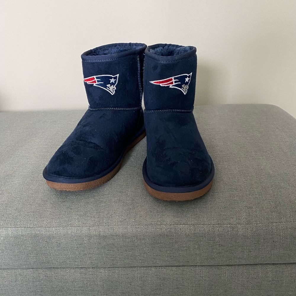 NFL team Patriots warm booties